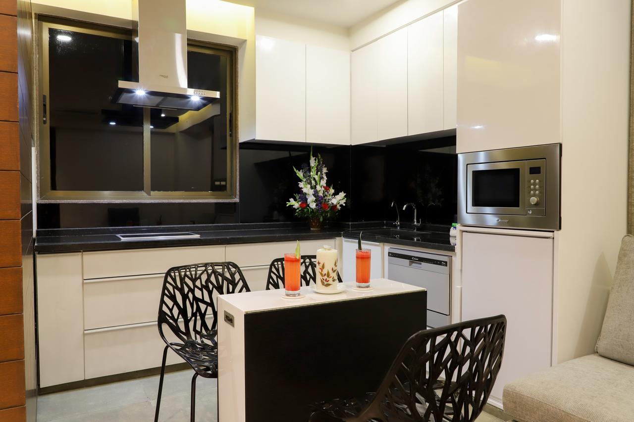 Ebony Residency Hotel Ahmedabad Buitenkant foto